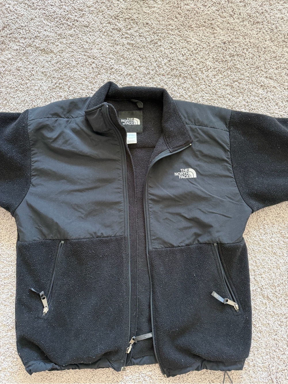 The North Face Black Men's Performance Fleece Jacket